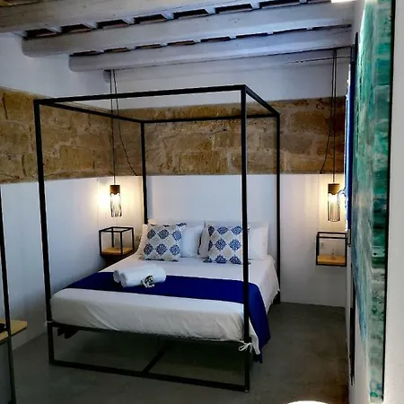 Sea Salt Bed & Breakfast *